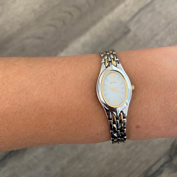 Vintage CITIZEN ECO- DRIVE Watch . - Picture 3 of 11